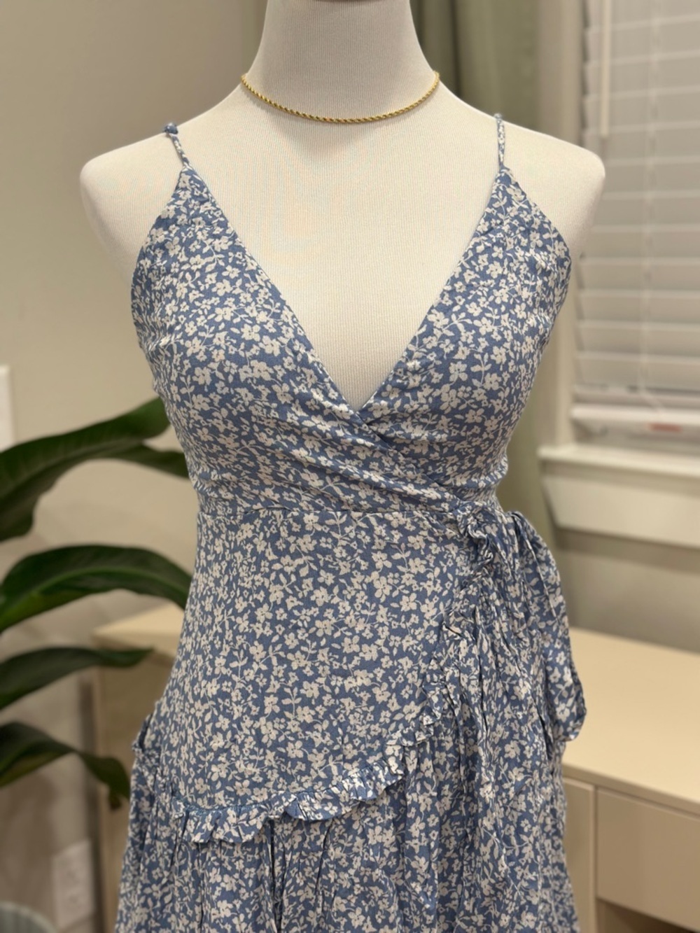 Altar'd State Light Blue and White Floral Sundress - Picture 4 of 9